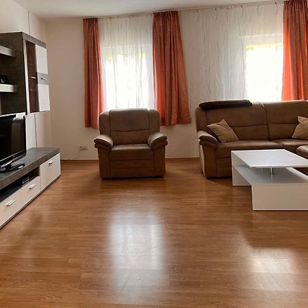 Ferien Am Maar Apartment Daun Bagian luar foto